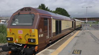 67021 at Westbury. &copy; JM-Freightliner
