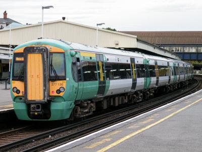 377136 at Clapham Junction. &copy; llamafish