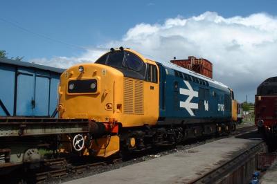 37190 at Midland Railway Centre. &copy; trainlogger