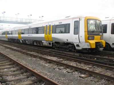 465187 at Slade Green T&RSMD. &copy; Byron5574