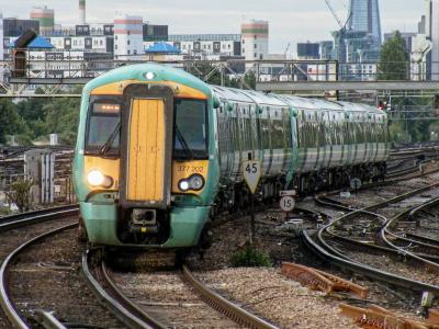 377202 at Clapham Junction. &copy; llamafish