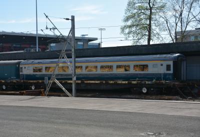 41161 coach at Crewe Horse Landing. &copy; AJax