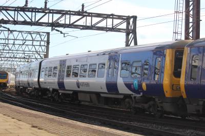 323233 at Manchester Piccadilly. &copy; ConnorsRailPhotography