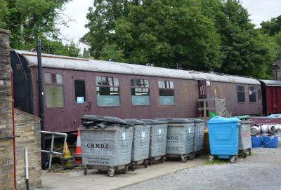 1824 coach at Keighley & Worth Valley Railway - Oxenhope. &copy; AJax
