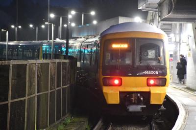 465008 at Dartford. &copy; MJM