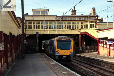 331003 at Keighley. &copy; stevexos