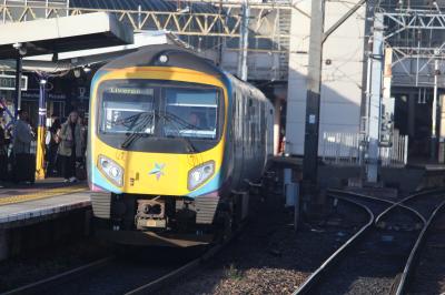 185116 at Manchester Piccadilly. &copy; ConnorsRailPhotography