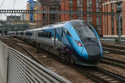 802207 at Leeds. &copy; llamafish