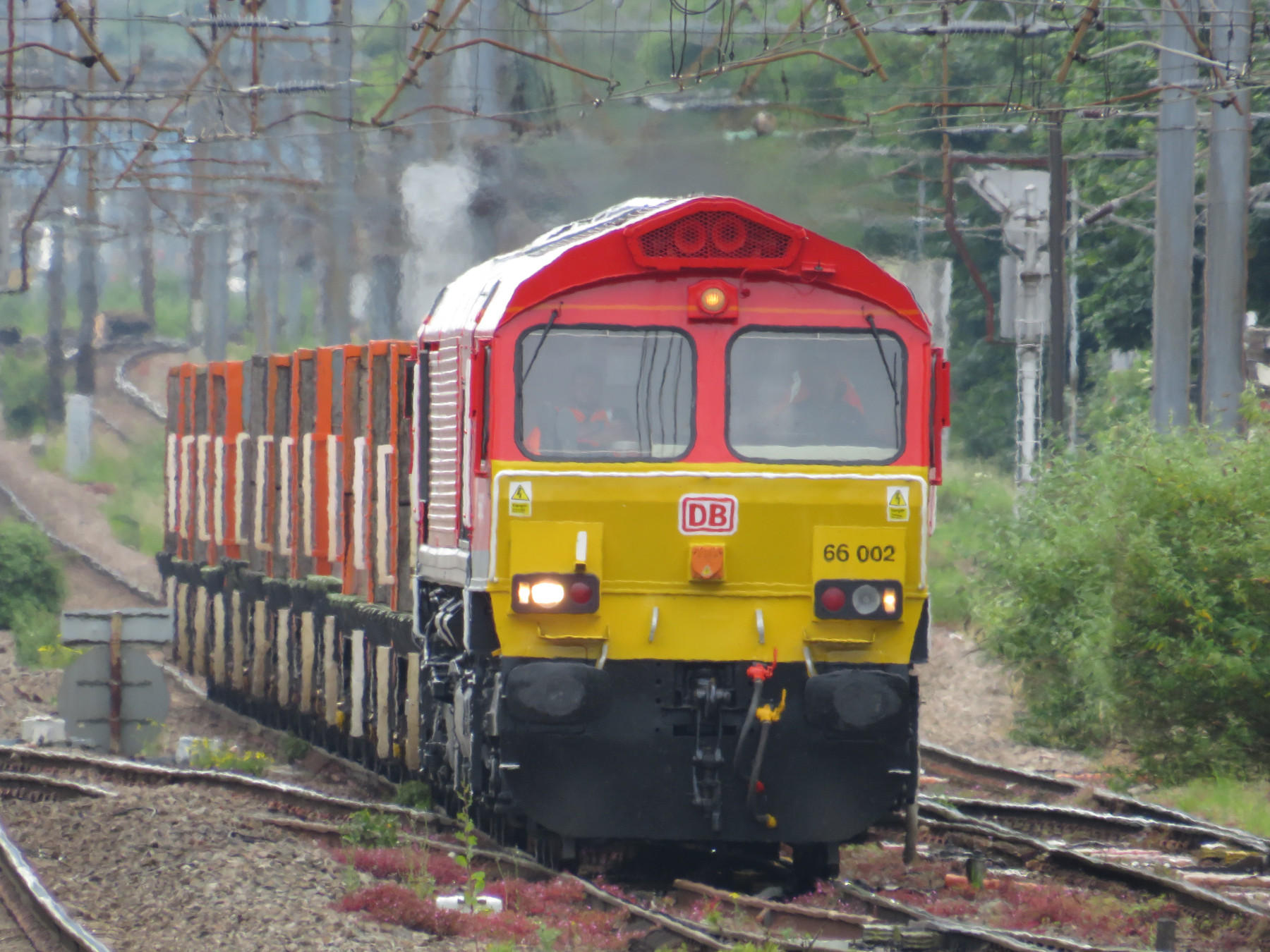 Photo of 66002 at Alexandra Palace — trainlogger