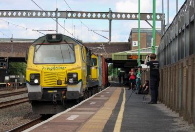 70011 at Tamworth. &copy; South Coast Trainspotter