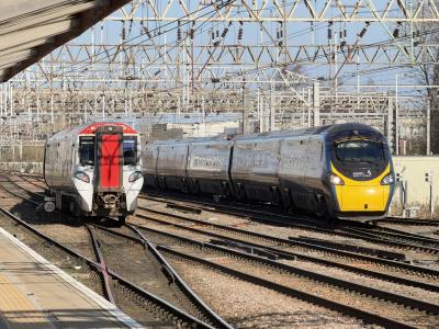 197048,390137 at Crewe. &copy; Luivery