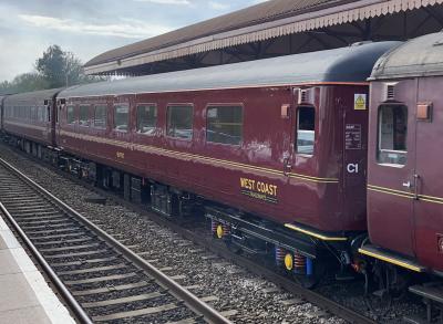 1212 coach at Yatton. &copy; BigKev