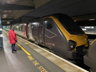 221136 at Wakefield Westgate. &copy; Pistolpete008