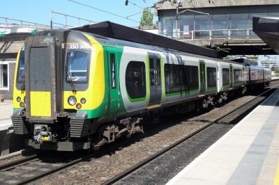 350368 at Stafford. &copy; JM-Freightliner