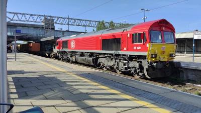 66120 at Stafford. &copy; Geoff