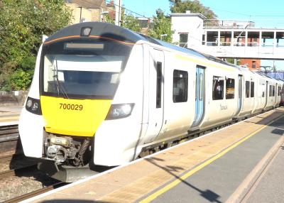 700029 at West Hampstead Thameslink. &copy; Geoff