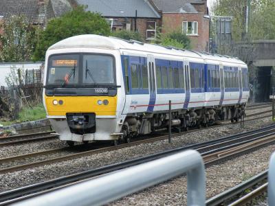 165016 at Dollis Hill. &copy; llamafish