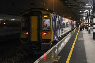 158786 at Doncaster. &copy; South Coast Trainspotter