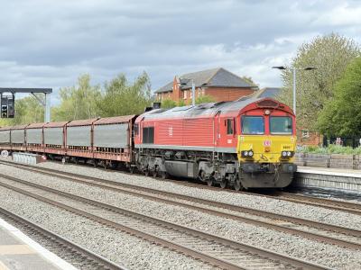66097 at Oxford. &copy; Luivery