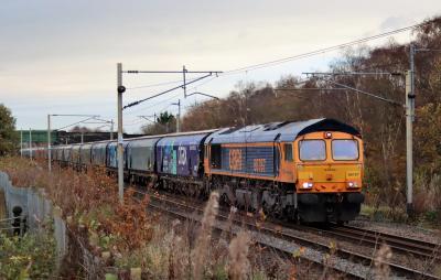 66767 at Moore. &copy; stevexos