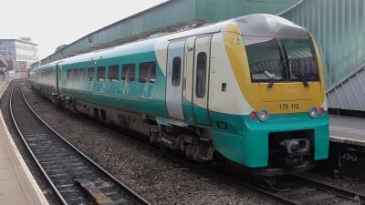 175112 at Newport (South Wales). &copy; JM-Freightliner