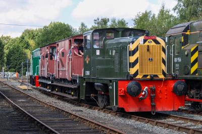 D2868 at Barrow Hill. &copy; South Coast Trainspotter