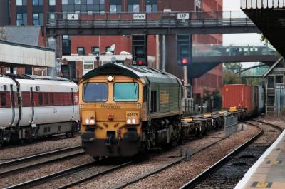 66525 at Lincoln Central. &copy; stevexos
