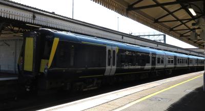 458424 at Clapham Junction. &copy; Geoff