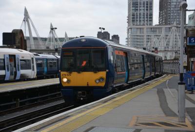 376026 at London Charing Cross. &copy; AJax