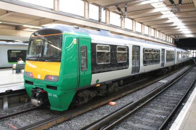 321416 at London Euston. &copy; linuxyeti