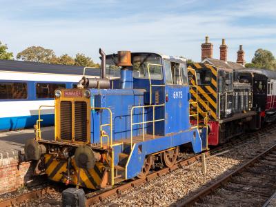 HE6975 at Colne Valley Railway. &copy; TinsleyTMD