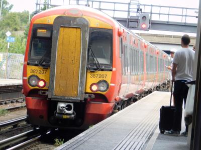 387207 at Gatwick Airport. &copy; Trainman5862