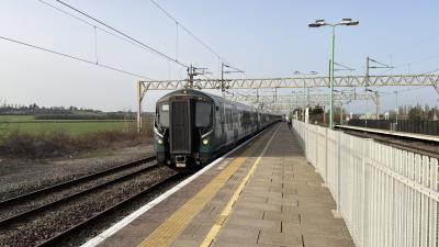 730213 at Cheddington. &copy; Luivery