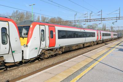 175107 at Northampton. &copy; llamafish