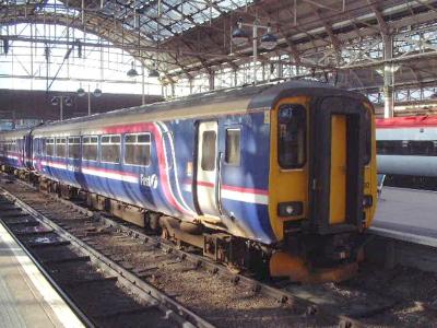 156420 at Manchester Piccadilly. &copy; Byron5574