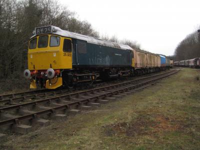 25322 at Churnet Valley Railway. &copy; Ben Williams