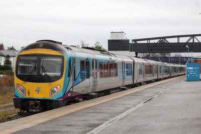 185109 at Eaglescliffe. &copy; ConnorsRailPhotography