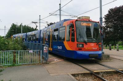 SYS 121 at Park Square Junction (Supertram). &copy; llamafish