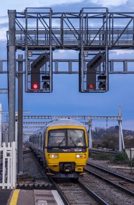 165119 at Didcot Parkway. &copy; Shotts