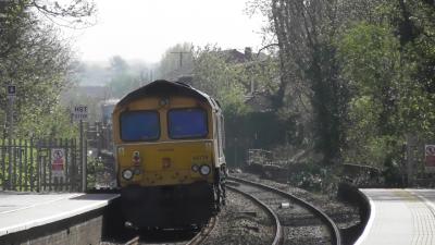 66719 at Keynsham. &copy; GWRailFan