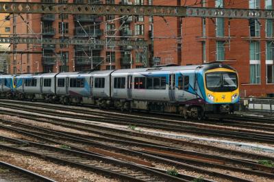 185133 at Leeds. &copy; llamafish