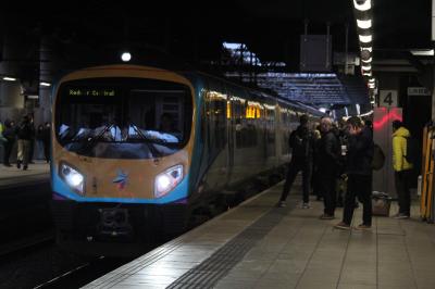 185118 at Manchester Victoria. &copy; ConnorsRailPhotography