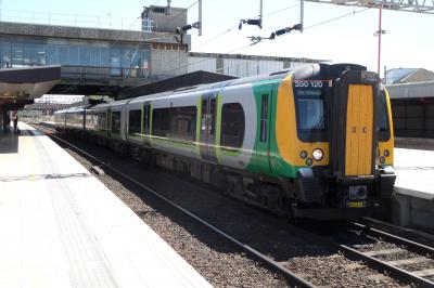 350120 at Stafford. &copy; JM-Freightliner