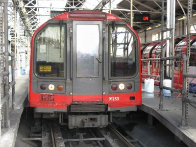 LU91253 at Hainault LU depot. &copy; Byron5574
