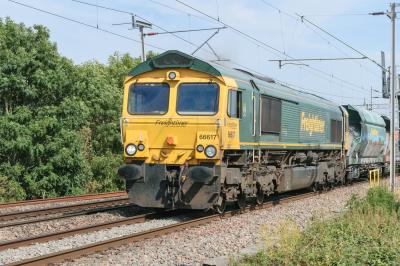 66617 at Kingsthorpe. &copy; llamafish