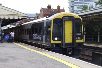 159003 at Basingstoke. &copy; railwork