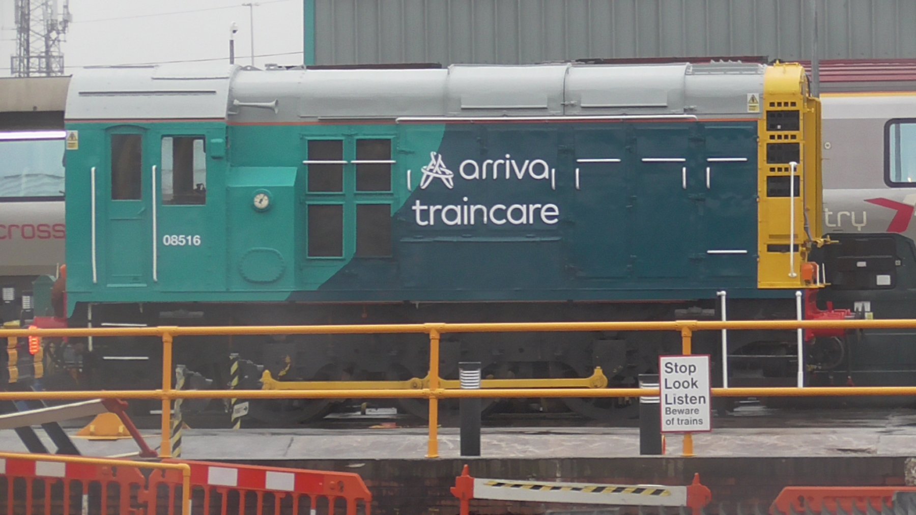 Photo of 08516 at Bristol Barton Hill Depot — trainlogger