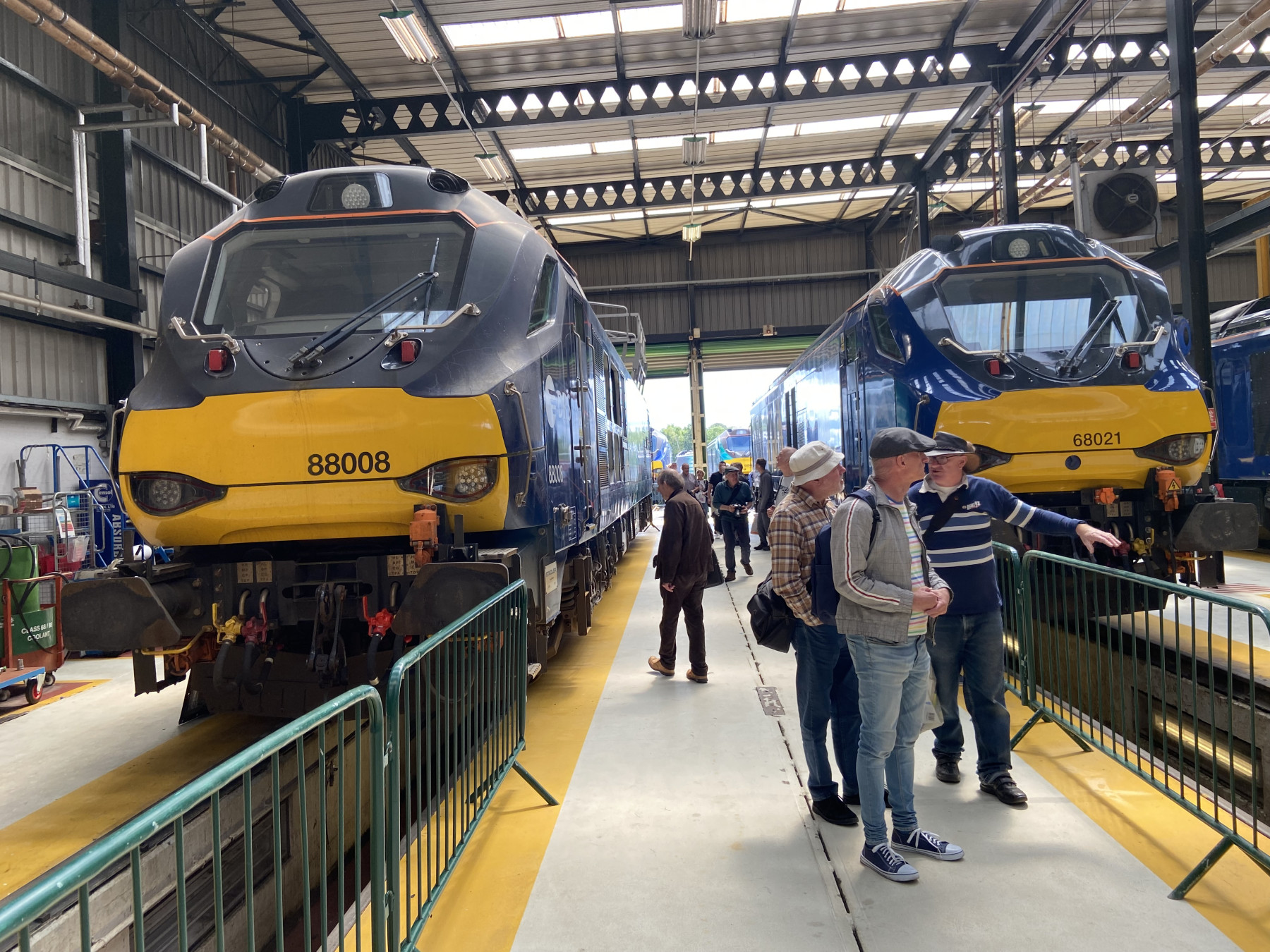 Photo of 88008 and 68021 at Carlisle Kingmoor TMD — trainlogger