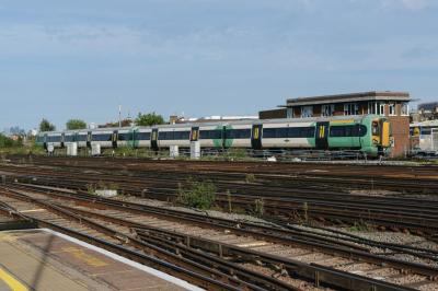 377155 at Clapham Junction. &copy; llamafish