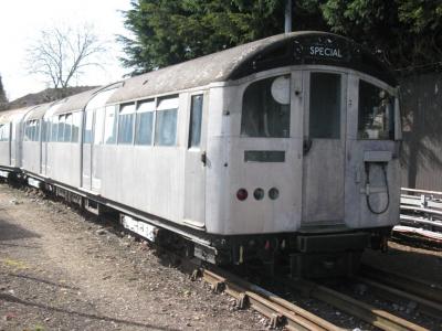 LU1507 at Hainault LU depot. &copy; Byron5574